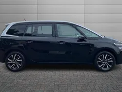 Perla nera black Used 2022 Citroën C4 SpaceTourer Shine MPV | £17,490 (Fair price)
