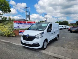 White Used 2018 Renault Trafic Business Van | £9,450 (Fair price)