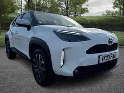 White Used 2023 Toyota Yaris Hybrid Design Estate | £22,491 (Fair price)