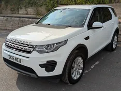 White Used 2015 Land Rover Discovery Sport SE SUV | £9,249 (Super price)