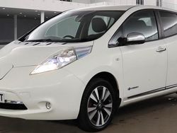 White Used 2016 Nissan Leaf Tekna Hatchback | £3,999 (Fair price)
