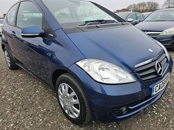 Blue Used 2009 Mercedes A150 Classic Hatchback | £1,495 (Fair price)