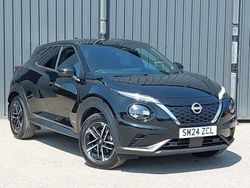 Black Used 2024 Nissan Juke N-Connecta SUV | £19,998 (Fair price)