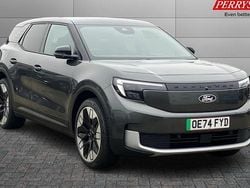 Used 2025 Ford Explorer Premium SUV | £33,590 (Good price)