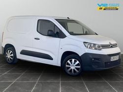 White Used 2020 Citroën Berlingo MPV | £5,295 (Super price)