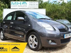 Grey Used 2010 Toyota Yaris Hatchback | £4,995 (Expensive)