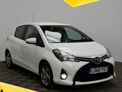 Used 2017 Toyota Yaris Hybrid | £12,000 (Fair price)