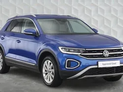Blue Used 2022 VW T-Roc Style SUV | £22,000 (Fair price)