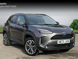 Decuma grey Used 2023 Toyota Yaris Hybrid SUV | £23,444 (Fair price)