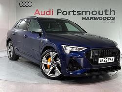 Blue Used 2022 Audi e-tron Advanced SUV | £38,990