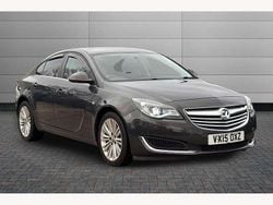 Grey Used 2015 Vauxhall Insignia Hatchback | £4,140 (Fair price)