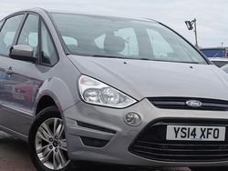 Silver Used 2014 Ford S-MAX Zetec MPV | £4,295 (Good price)