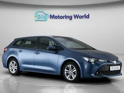 Blue Used 2021 Toyota Corolla Estate | £16,900 (Fair price)