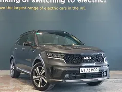 Grey Used 2023 Kia Sorento SUV | £40,998 (Fair price)