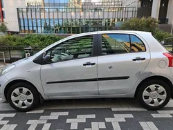 Silver Used 2006 Toyota Yaris Hatchback | £950 (Super price)