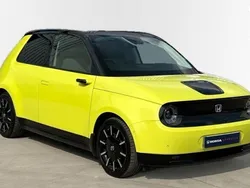 Solidcitrus yellow Used 2022 Honda e Advance Hatchback | £16,610 (Fair price)