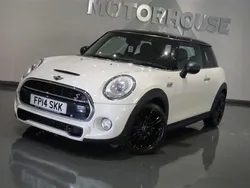 White Used 2014 Mini Cooper S Hatch Hatchback | £10,995 (Fair price)