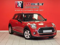Red Used 2017 Mini Cooper D Hatch Hatchback | £5,995 (Fair price)