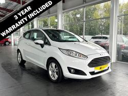 White Used 2016 Ford Fiesta Zetec Hatchback | £7,395 (Fair price)