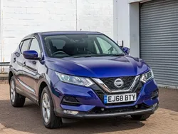 Blue Used 2018 Nissan Qashqai Acenta Premium SUV | £11,950 (Fair price)