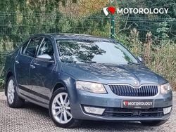 Grey Used 2015 Skoda Octavia Elegance Hatchback | £8,495 (Good price)