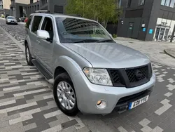Silver Used 2011 Nissan Pathfinder Tekna SUV | £3,995 (Fair price)