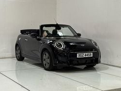 Black Used 2022 Mini Cooper S Classic Hatchback | £21,672 (Good price)