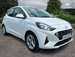 White Used 2023 Hyundai i10 SE Hatchback | £13,699 (Fair price)