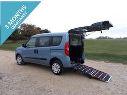 Blue Used 2014 Fiat Doblò MPV | £8,950
