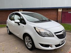 White Used 2015 Vauxhall Meriva MPV | £2,695 (Good price)