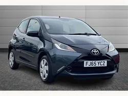 Electro grey Used 2015 Toyota Aygo X-play Hatchback | £6,295 (Fair price)