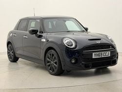 Black Used 2019 Mini Cooper S Classic Hatchback | £14,999 (Good price)