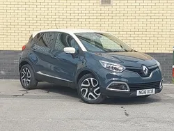Orange Used 2016 Renault Captur Dynamique SUV | £7,698 (Expensive)