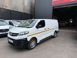 White Used 2021 Vauxhall Vivaro S Van | £7,995 (Fair price)
