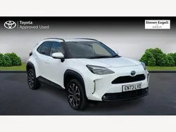 White Used 2024 Toyota Yaris Hybrid Design Hatchback | £22,073 (Expensive)