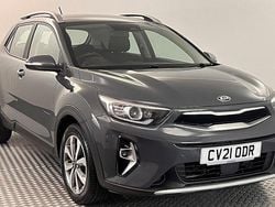 Used 2024 Kia Stonic SUV | £11,655 (Good price)