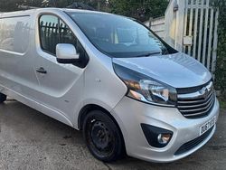 Silver Used 2017 Vauxhall Vivaro Sportive Van | £5,495 (Fair price)