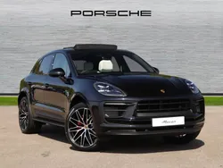 Jet black metallic New 2025 Porsche Macan S SUV | £73,990