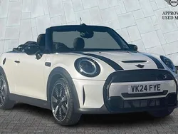 White New 2024 Mini Cooper S Exclusive Hatchback | £26,975 (Fair price)