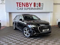 Black Used 2019 Audi Q3 S-Line SUV | £18,995 (Fair price)