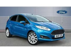 Blue Used 2016 Ford Fiesta Titanium Hatchback | £6,740 (Fair price)
