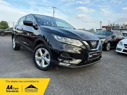 Black Used 2017 Nissan Qashqai Acenta SUV | £7,495 (Good price)