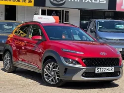 Red Used 2022 Hyundai Kona Premium SUV | £16,998 (Fair price)