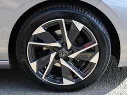 Grey Used 2024 Peugeot 308 Allure Hatchback | £19,896 (Fair price)