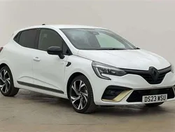 White Used 2023 Renault Clio V Engineered Hatchback | £16,945 (Fair price)