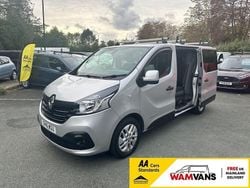 Silver Used 2016 Renault Trafic Van | £12,995 (Fair price)