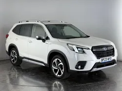 White Used 2022 Subaru Forester Premium SUV | £22,750 (Fair price)