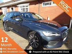 Blue Used 2021 Volvo V60 Momentum Estate | £20,500 (Super price)