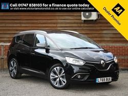 Black Used 2019 Renault Grand Scénic IV Signature MPV | £15,995 (Expensive)