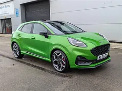 Green Used 2022 Ford Puma Gen-E ST Hatchback | £19,495 (Fair price)